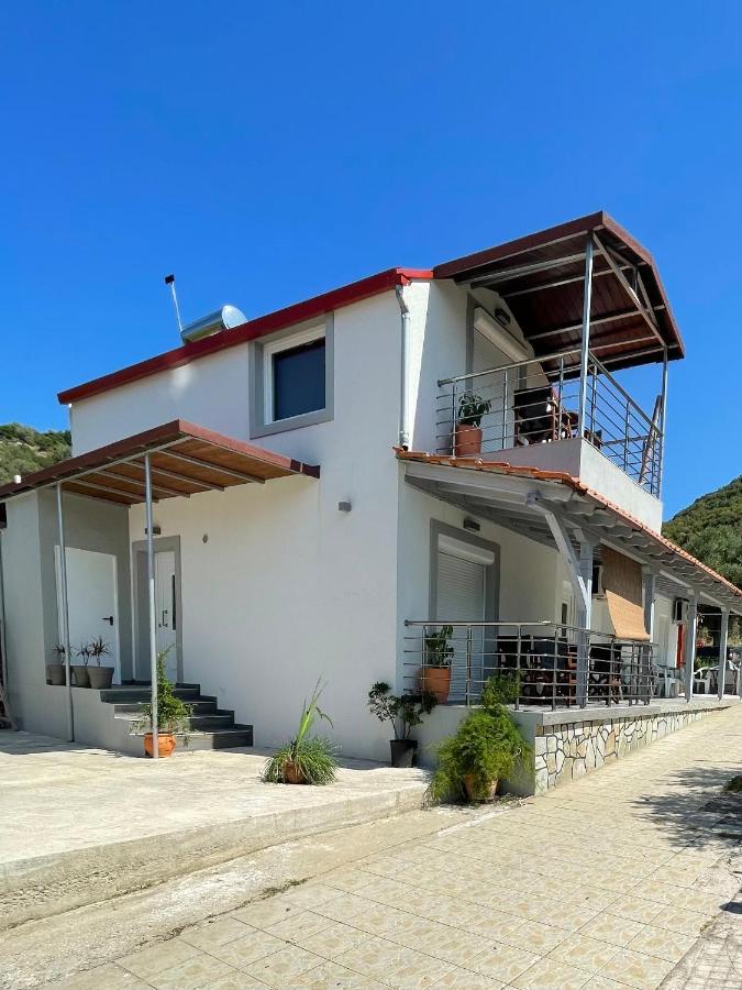 Emiliapartments Skala Sikias ภายนอก รูปภาพ